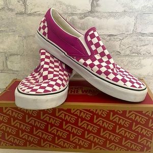 Vans Classic Slip-On™ (Checkerboard) Fuchsia Red/True White